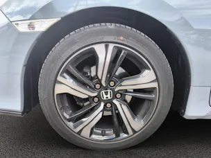 Honda Civic 1.0 VTEC Executive Sport Line