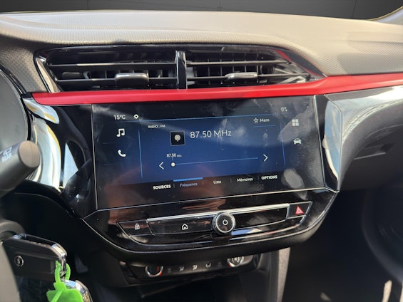 Vehicle image 9 Vehicle image 9