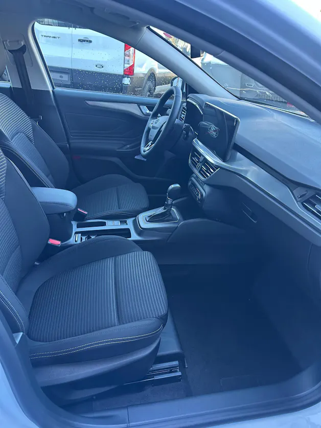 Ford Focus Station Wagon 1.0i EcoB Titanium/155CV/Aut.