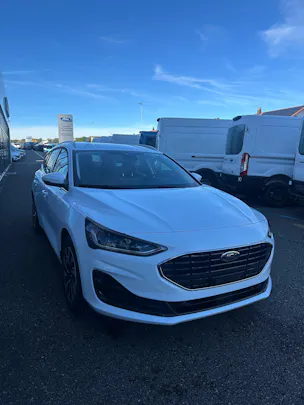 Ford Focus Station Wagon 1.0i EcoB Titanium/155CV/Aut.