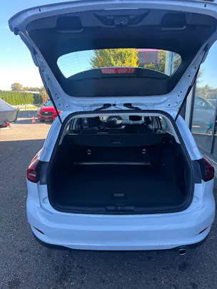 Ford Focus Station Wagon 1.0i EcoB Titanium/155CV/Aut.