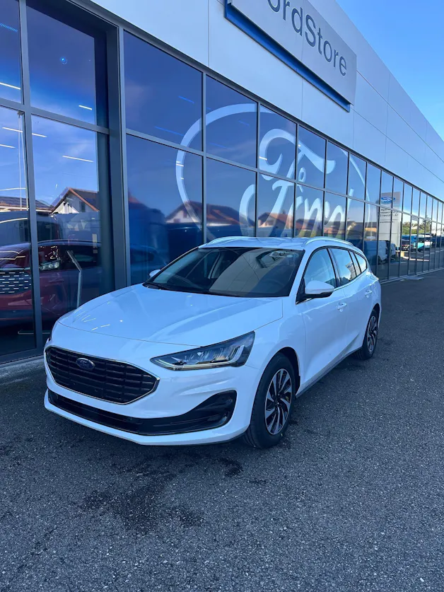 Ford Focus Station Wagon 1.0i EcoB Titanium/155CV/Aut.