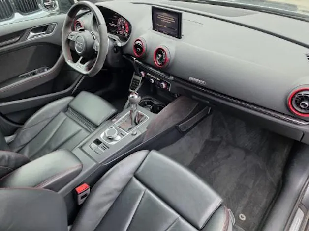Audi RS3 SB 2.5 TSI quattro ( DAZA)