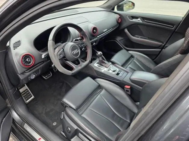 Audi RS3 SB 2.5 TSI quattro ( DAZA)