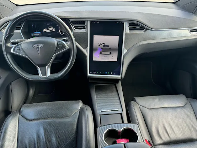 Tesla Model X 90 D