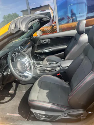 Ford Mustang Convertible 5.0 V8 GT Automatique