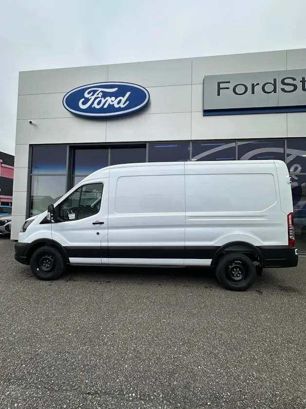 Ford Transit van 350 L3H2 2.0 EcoBl Trend/165CV/Aut.RWD
