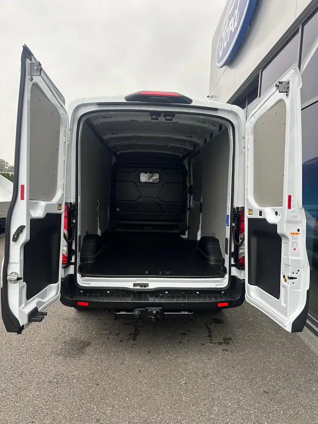 Ford Transit van 350 L3H2 2.0 EcoBl Trend/165CV/Aut.RWD