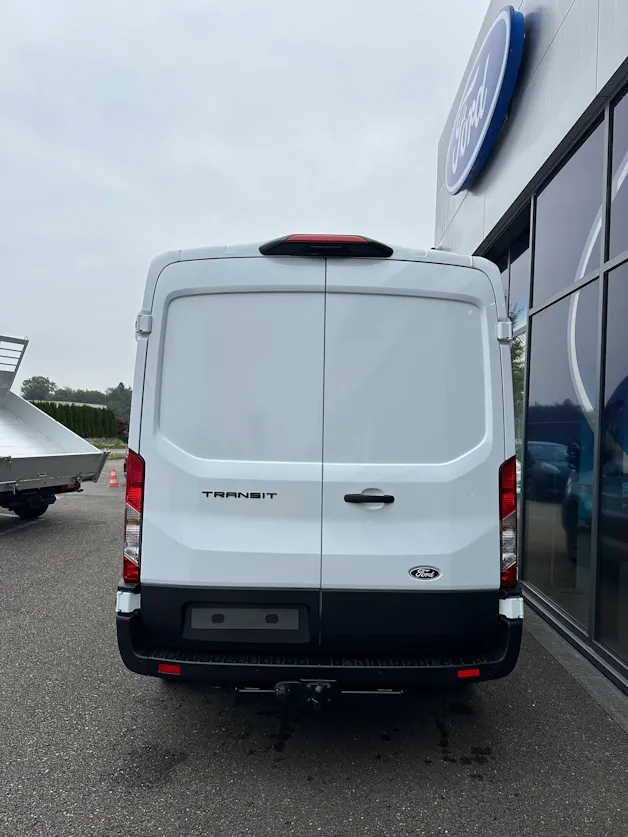 Ford Transit van 350 L3H2 2.0 EcoBl Trend/165CV/Aut.RWD
