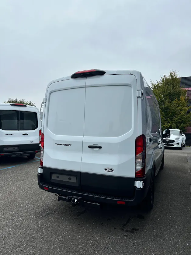 Ford Transit van 350 L3H2 2.0 EcoBl Trend/165CV/Aut.RWD