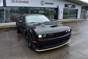Dodge Challenger R/T Scat Pack 392 Widebody