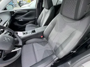 DS Automobiles AUTOMOBILES DS 4 1.2 MHEV Ligne Noire