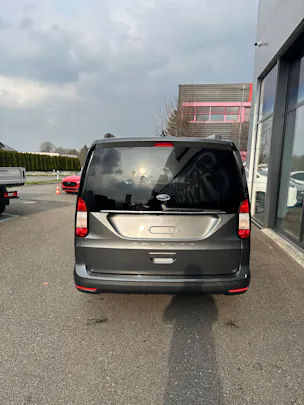 Ford TOURNEO CONNECT Grand 1.5 EcoB Titan./115CV/Aut.