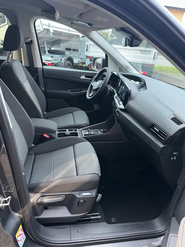 Ford TOURNEO CONNECT Grand 1.5 EcoB Titan./115CV/Aut.