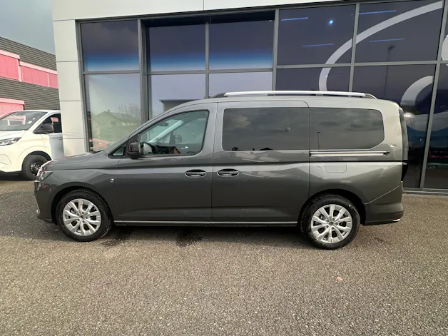 Ford TOURNEO CONNECT Grand 1.5 EcoB Titan./115CV/Aut.