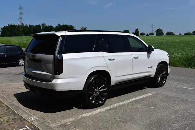 Cadillac Escalade-V 2025