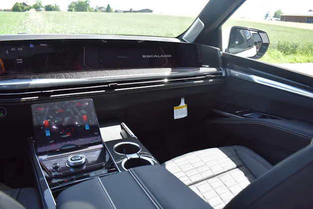 Cadillac Escalade-V 2025