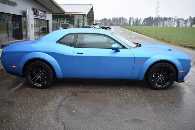 Dodge Challenger R/T Scat Pack 392 Widebody
