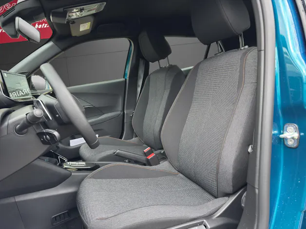 Peugeot 2008 1.2 MHEV Style