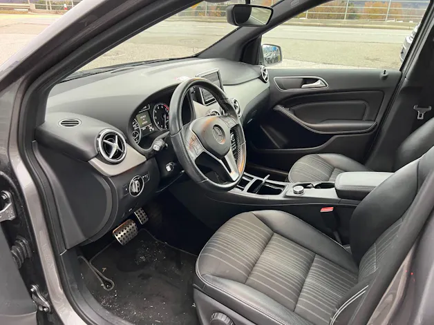 Mercedes-Benz B 200 7G-DCT
