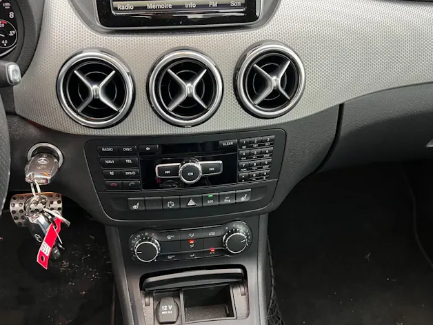 Mercedes-Benz B 200 7G-DCT