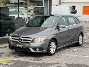 Mercedes-Benz B 200 7G-DCT