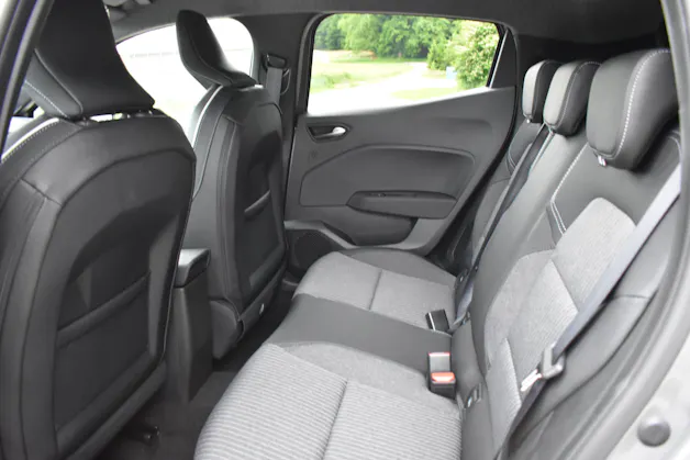 Mitsubishi COLT 1.6 HEV Intense