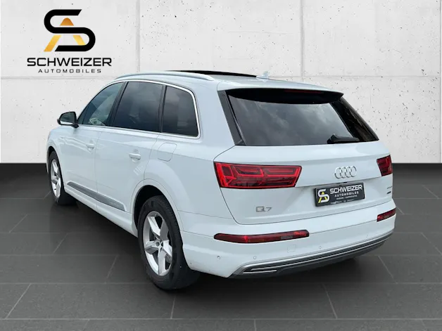 AUDI Q7 e-tron 3.0 TDI S-LINE quattro tiptronic