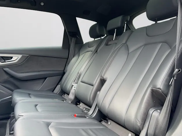 AUDI Q7 e-tron 3.0 TDI S-LINE quattro tiptronic