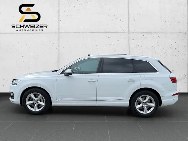 AUDI Q7 e-tron 3.0 TDI S-LINE quattro tiptronic
