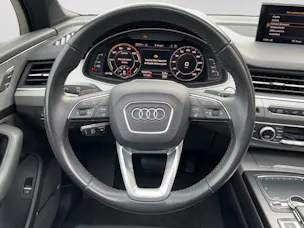 AUDI Q7 e-tron 3.0 TDI S-LINE quattro tiptronic