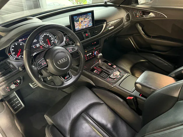 Audi RS6 Avant 4.0 TFSI V8 performance quattro