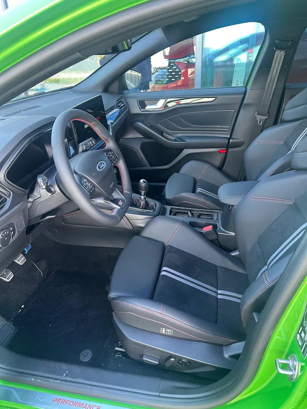 Ford Focus 2.3 EcoB ST X 280CV/Man.