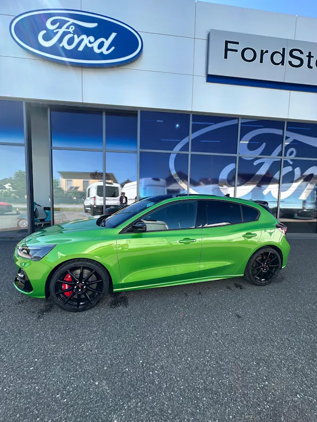 Ford Focus 2.3 EcoB ST X 280CV/Man.