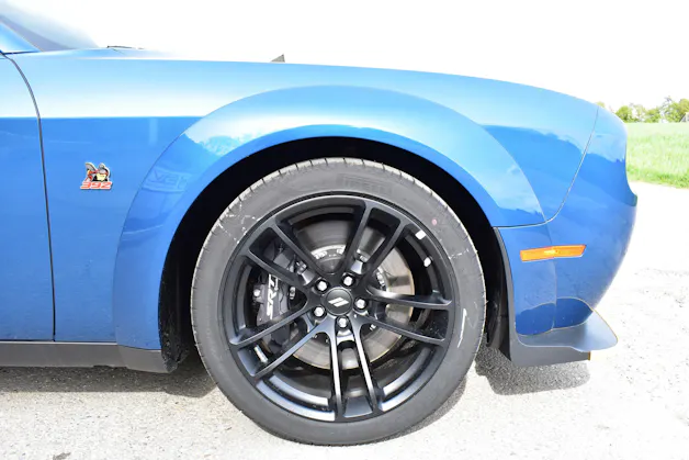 Dodge Challenger R/T Scat Pack 392 Widebody