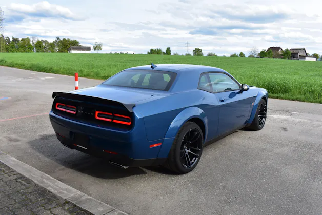 Dodge Challenger R/T Scat Pack 392 Widebody