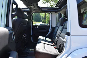 Jeep Wrangler Rubicon 392 Sky One Touch