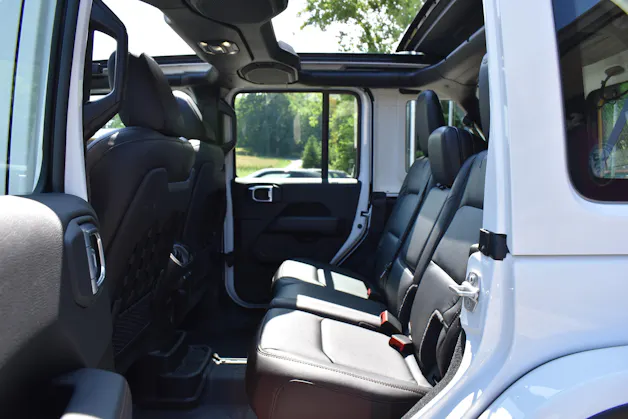 Jeep Wrangler Rubicon 392 Sky One Touch