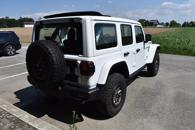 Jeep Wrangler Rubicon 392 Sky One Touch