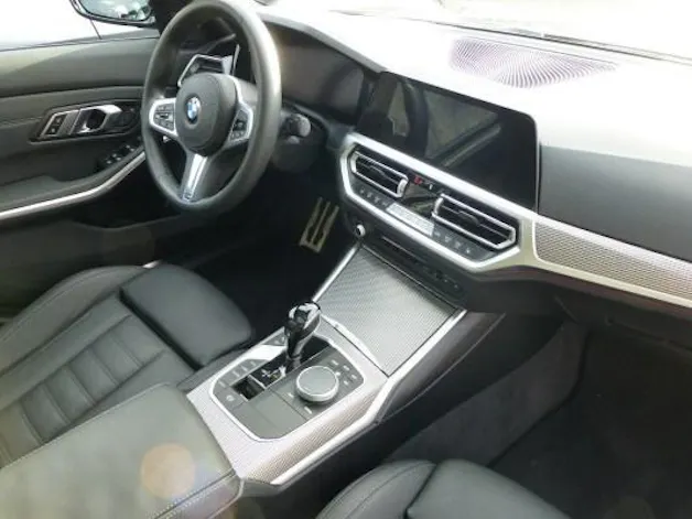 BMW 330e M Sport