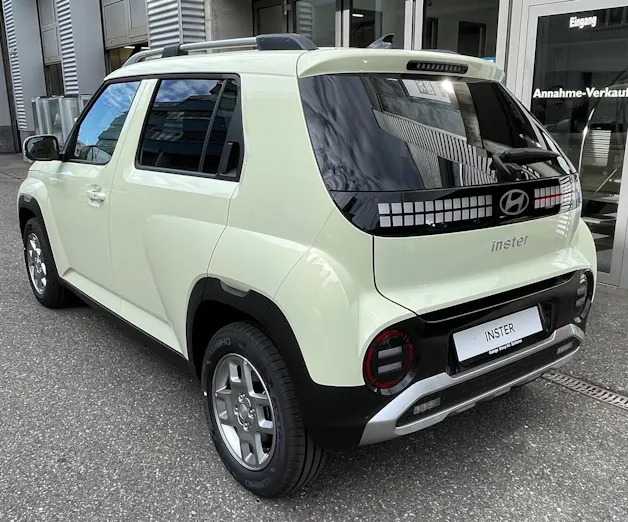 Hyundai Inster Electric Amplia