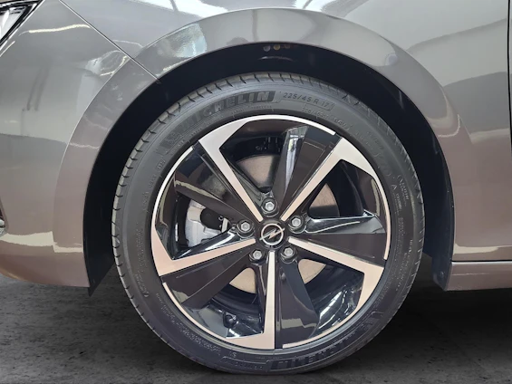 Fahrzeugbild 3 Fahrzeugbild 3