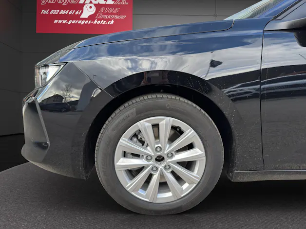 Opel Astra 1.2 MHEV Edition