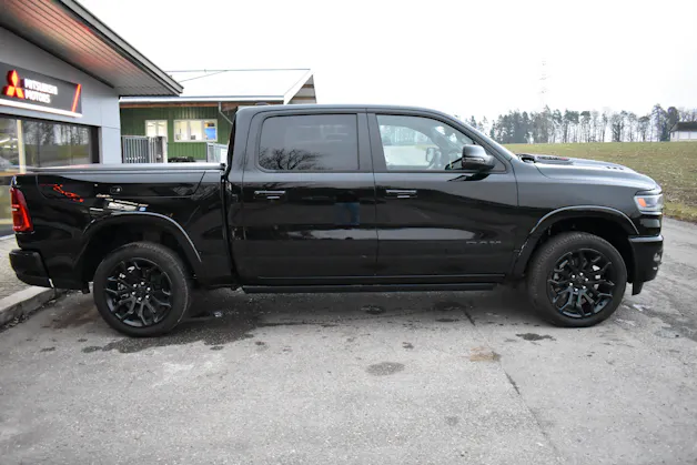 Dodge Ram 1500 Limited Night Edition Hurrican 540 PS