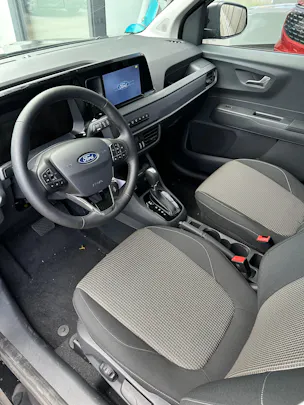 Ford TOURNEO COURIERier 1.0 EcoBoost T Trend/125CV/Aut.