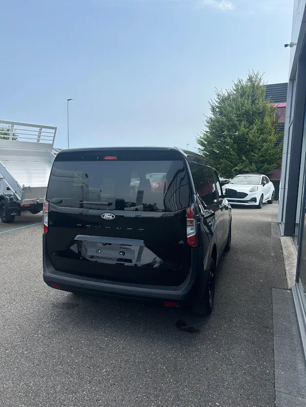 Ford TOURNEO COURIERier 1.0 EcoBoost T Trend/125CV/Aut.