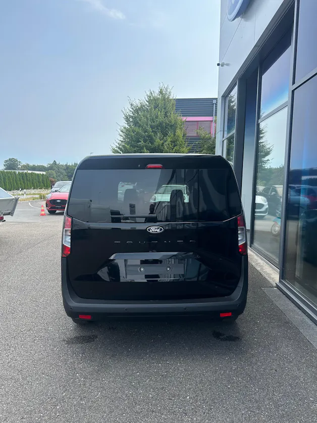 Ford TOURNEO COURIERier 1.0 EcoBoost T Trend/125CV/Aut.