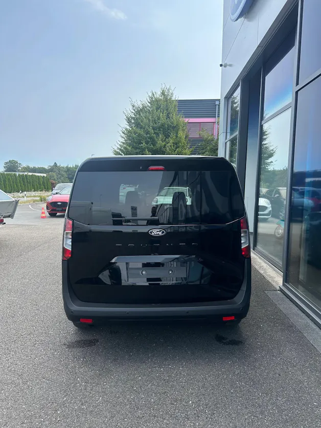 FORD TOURNEO COURIERier 1.0 EcoBoost T Trend/125CV/Aut.