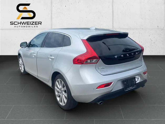 Volvo V40 D4 Summum Geartronic