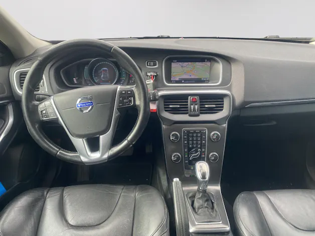 Volvo V40 D4 Summum Geartronic
